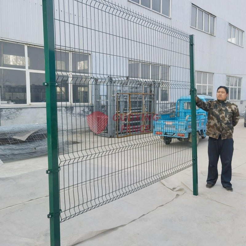 Easy to install and maintain wire mesh fence panels for all your fencing needs