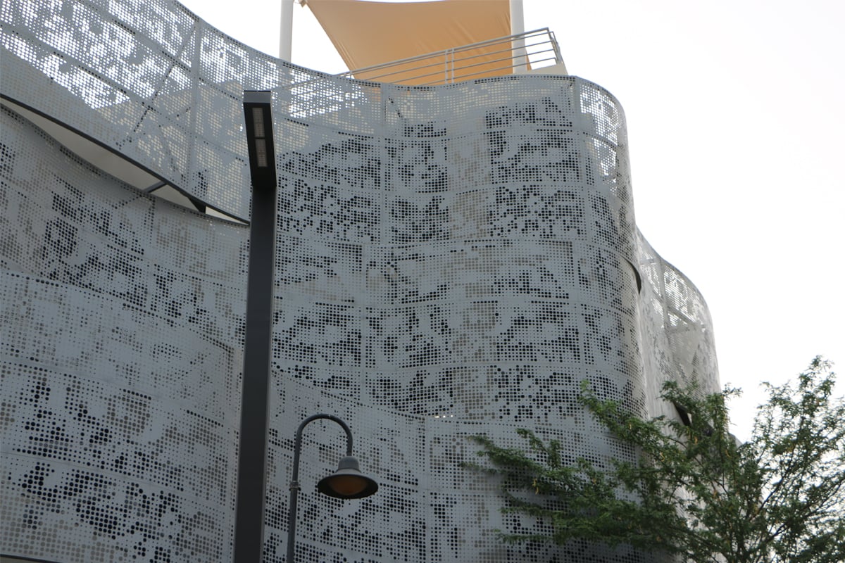 ALUMTIMES helped complete the installation of perforated aluminum panels at a Bahrain parking lot-3