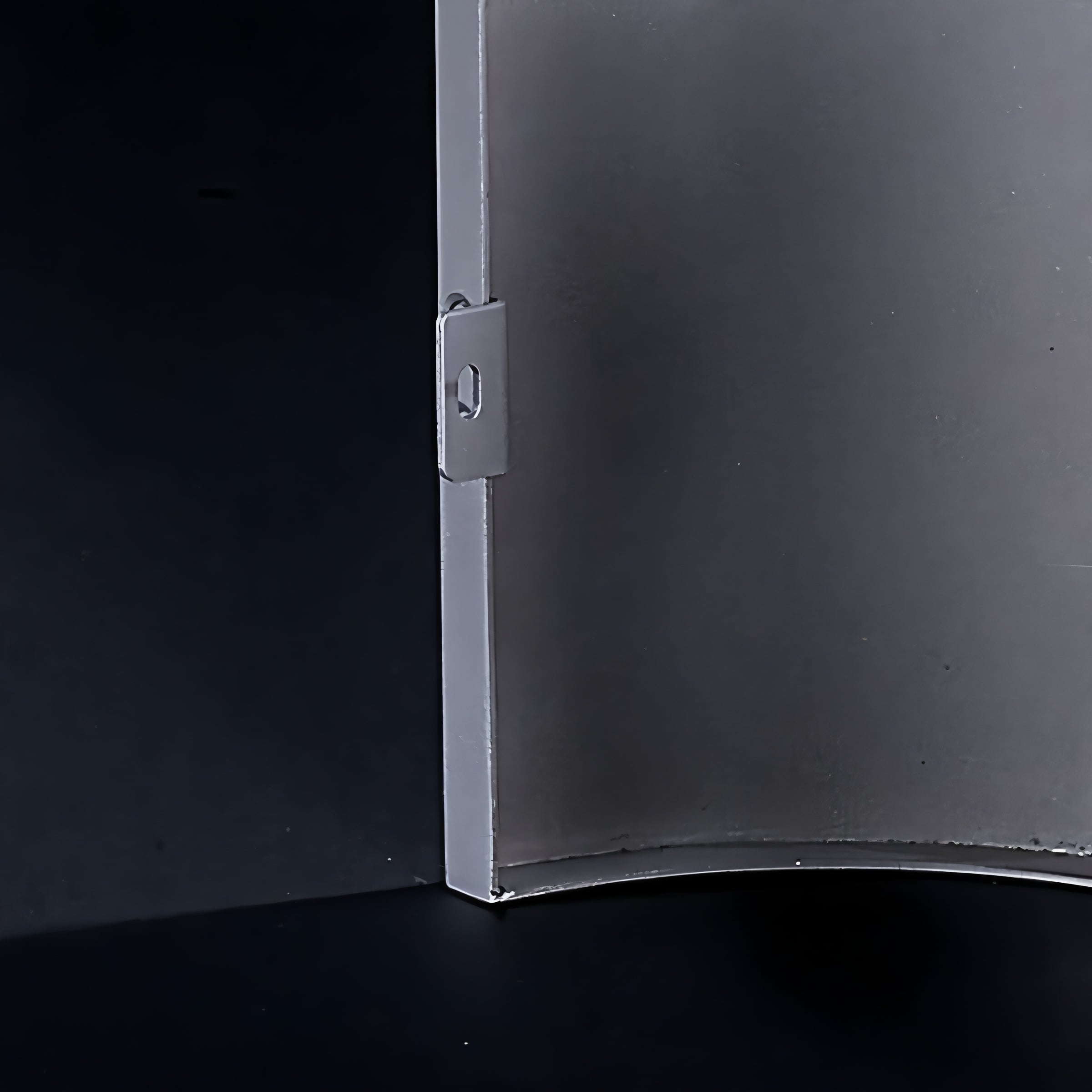 Curved-Edge(d8d6287c75).jpg