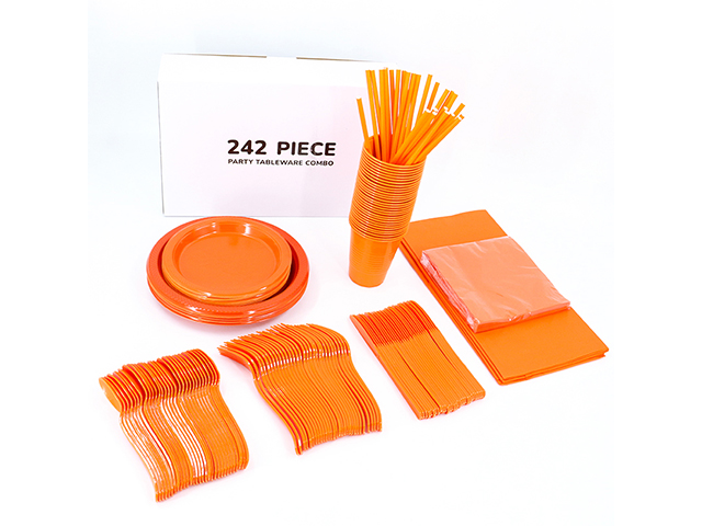 Colorful Single-Use Plastic Tableware Kits‌