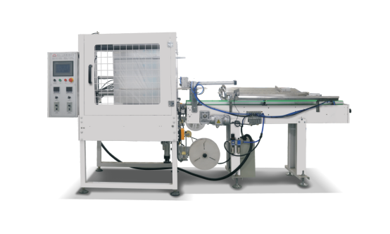 Vertical type plastic cup packaging machine