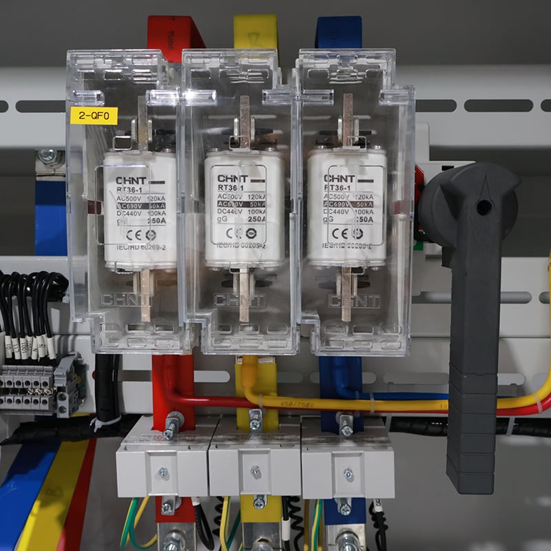 Reactive power compensation cabinet (10).jpg