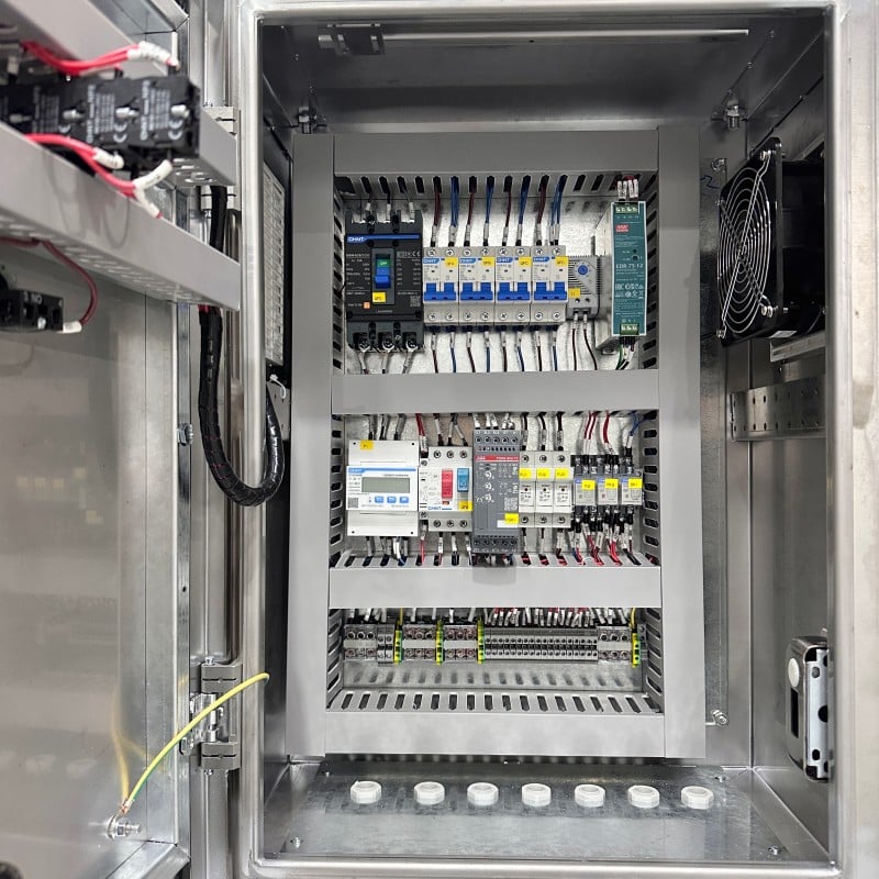 pump control cabinet (4).jpg
