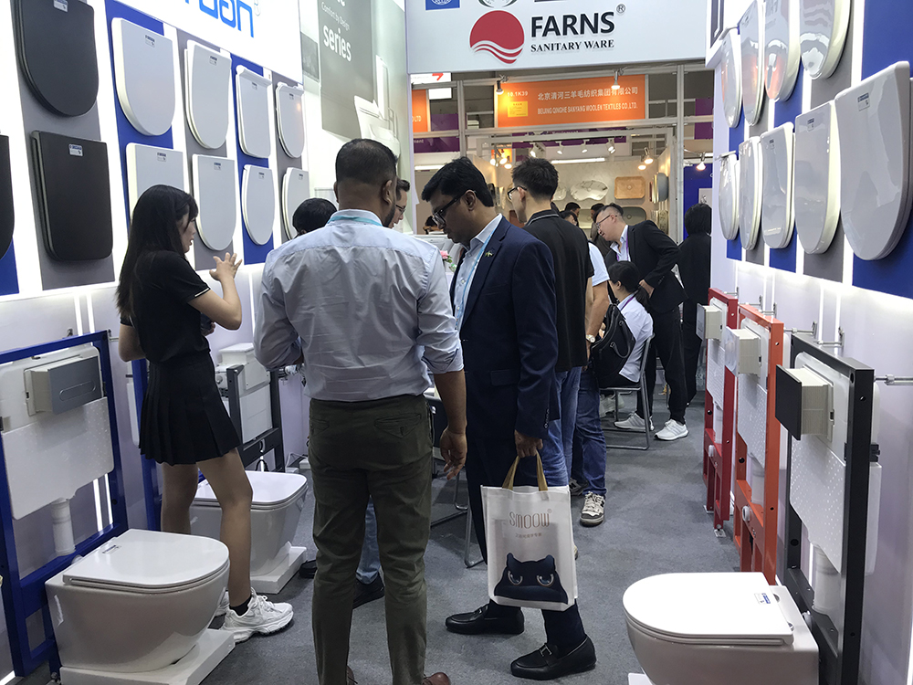 The 137th Canton Fair grandly kicked off, and Huiyuan Company made a dazzling appearance with its exquisite products