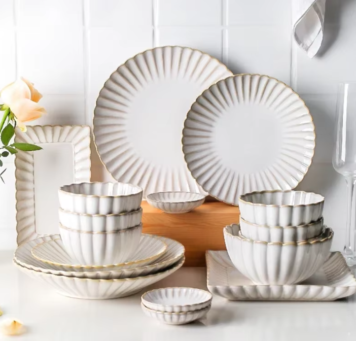 Proč je porcelánové jídelní servítky snadné čistit a udržovat pro každodenní použití
