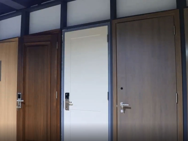 Comment choisir une porte shaker en bois classée UL