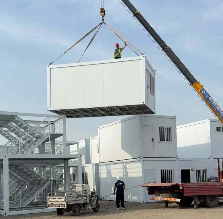 Visų sektorių specialūs prefabrikuoti konteineriniai namai