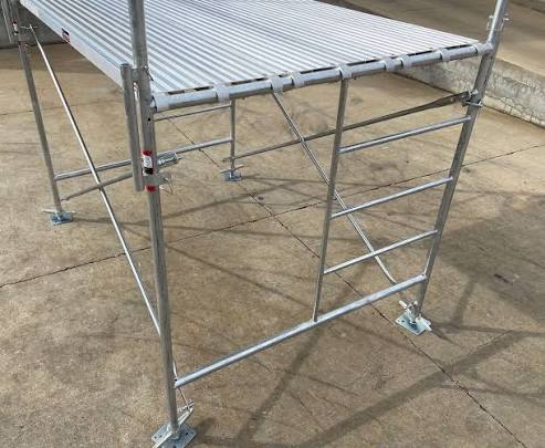 Modular Design with Quick-Lock Connections