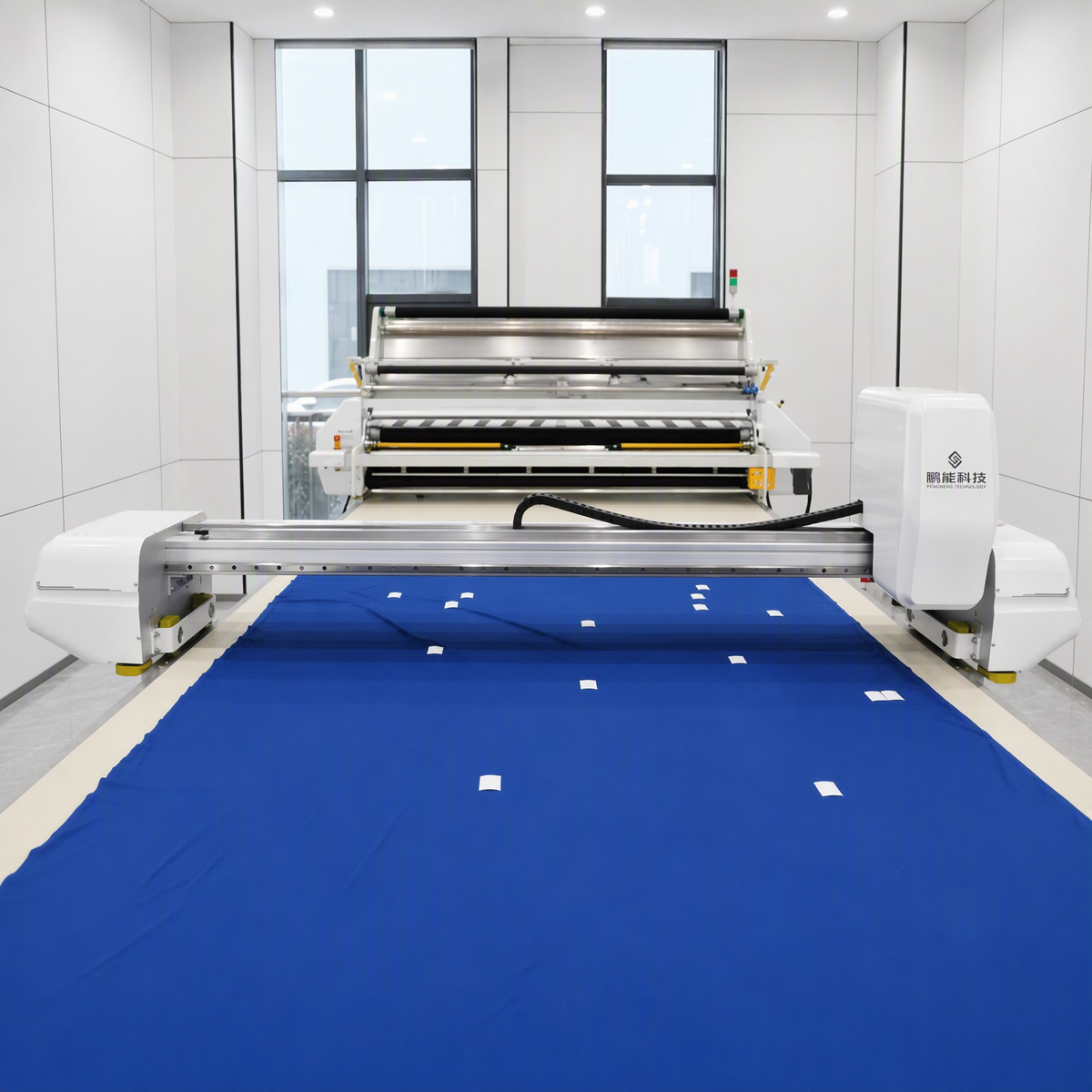 YINENGTECH CNC Auto Fabric Labeling Machine