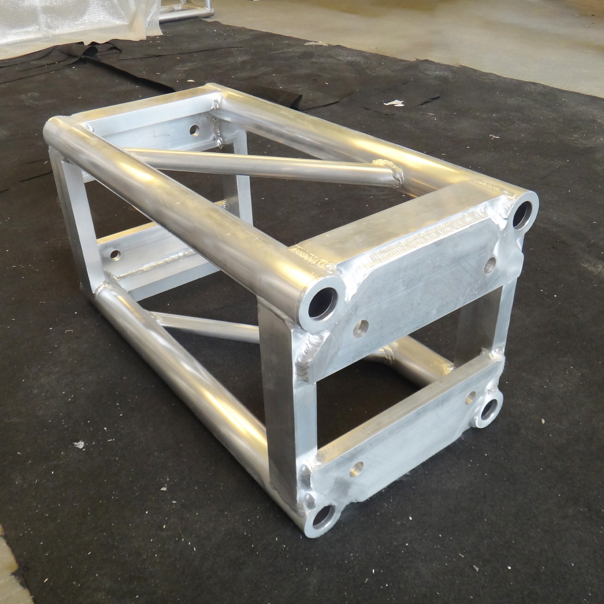 Sparatand Obstacle 2′ Ft. Bolt 12″ inch Professional Box Truss Segment | 3mm Wall factory