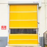 Porte en PVC de haute qualité pour une réduction efficace du bruit et un contrôle de la température
