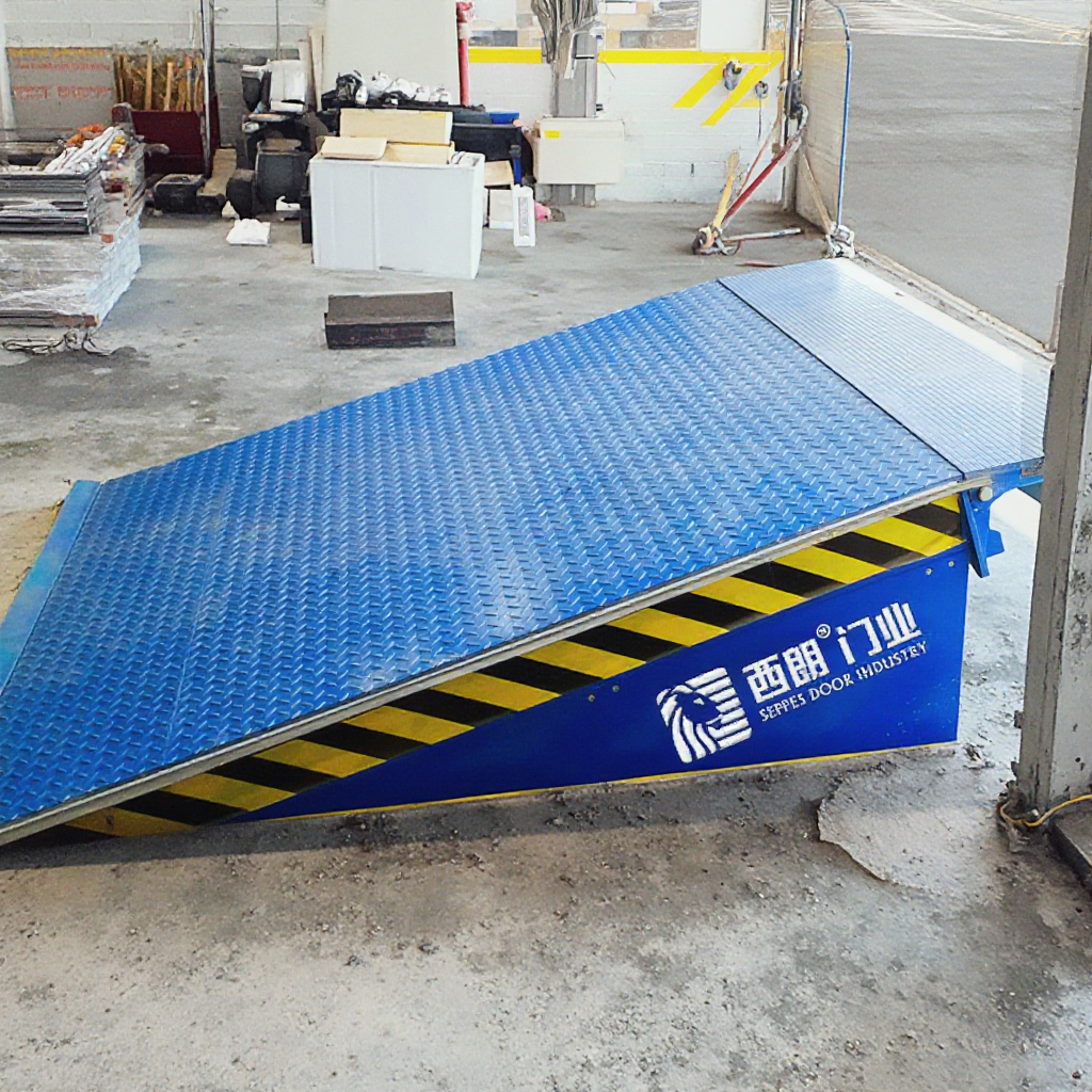 Everything You Need to Know About Choosing the Right Hydraulic Dock Ramp for Your Needs