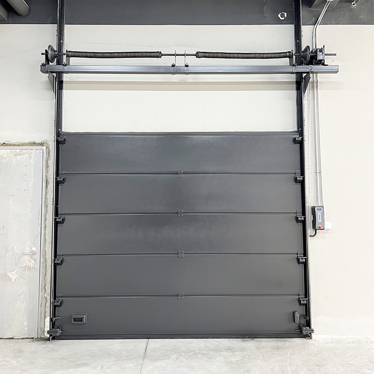Comment garantir la qualité et la durabilité des portes de garage en aluminium sectionnelles