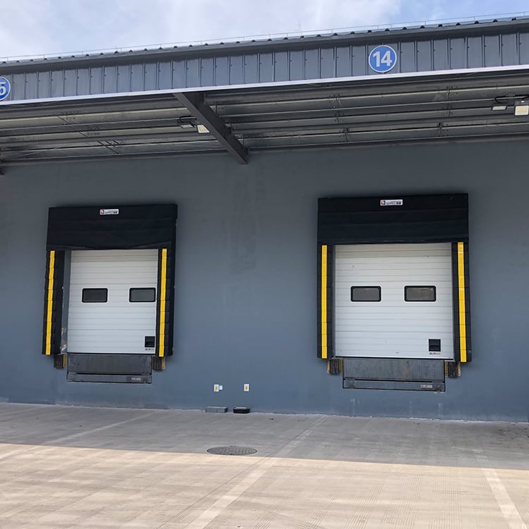 Vælg blandt en række forskellige truck dock shelter-stilarter for at opfylde din facilitets behov