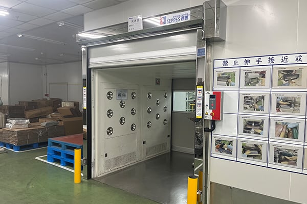 Why Your Food Plant’s Hygiene Audit Depends on Your High Speed Doors