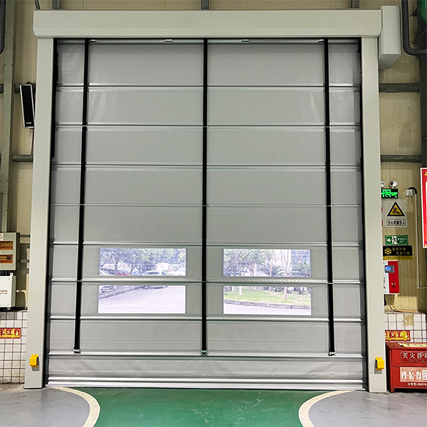 Maximisez l'Espace de Stockage de Votre Entreprise avec des Portes de Volets Roulants en Acier Faciles à Installer
