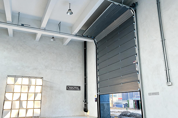garage door sectional.jpg