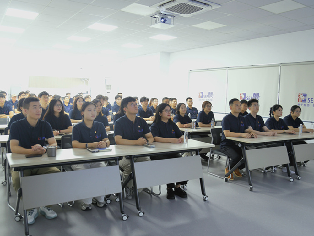 SEPPES Chairman Yang Yuanjia Featured in Suzhou Daily: From Soldier to Global Industrial Door Leader