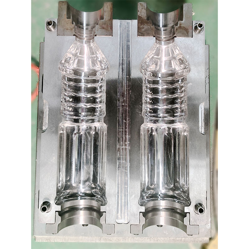 Advantages of Plastic Blow Moulding for Product Manufacturing
