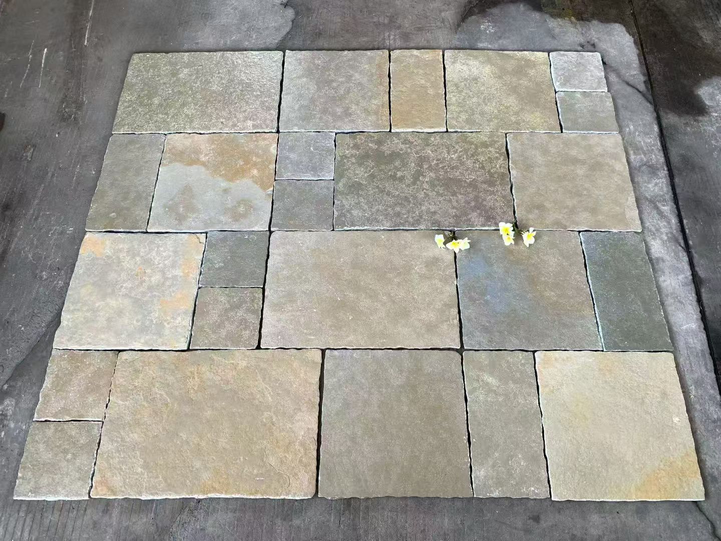 Create a Beautiful Home Exterior with Limestone Exterior Wall Tiles