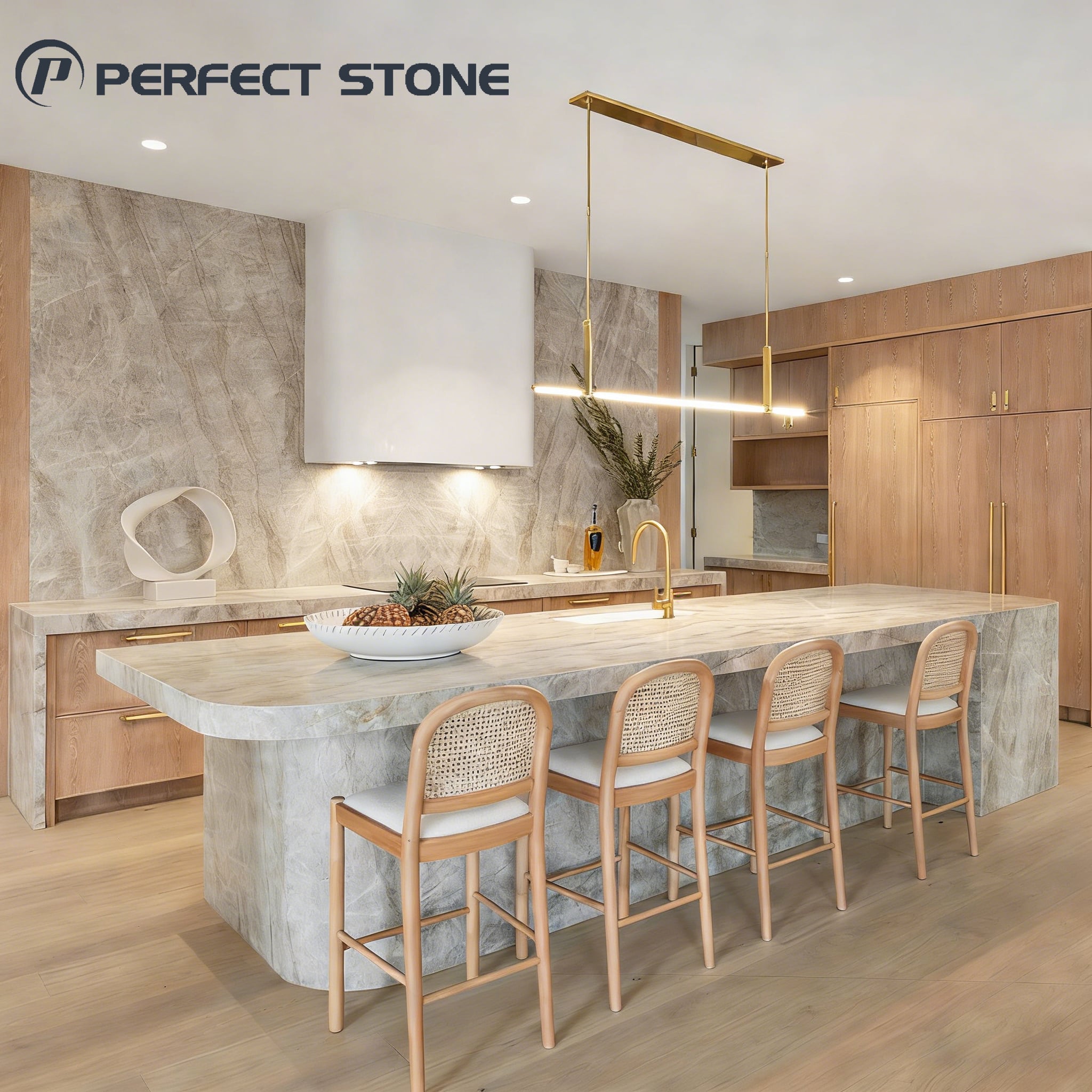 طاولة مطبخ من كوارتز تاج محل الطبيعي من علامة PerfectStone، مناسبة لمشاريع الفلل والفنادق الفاخرة في منطقة لونغ آيلاند