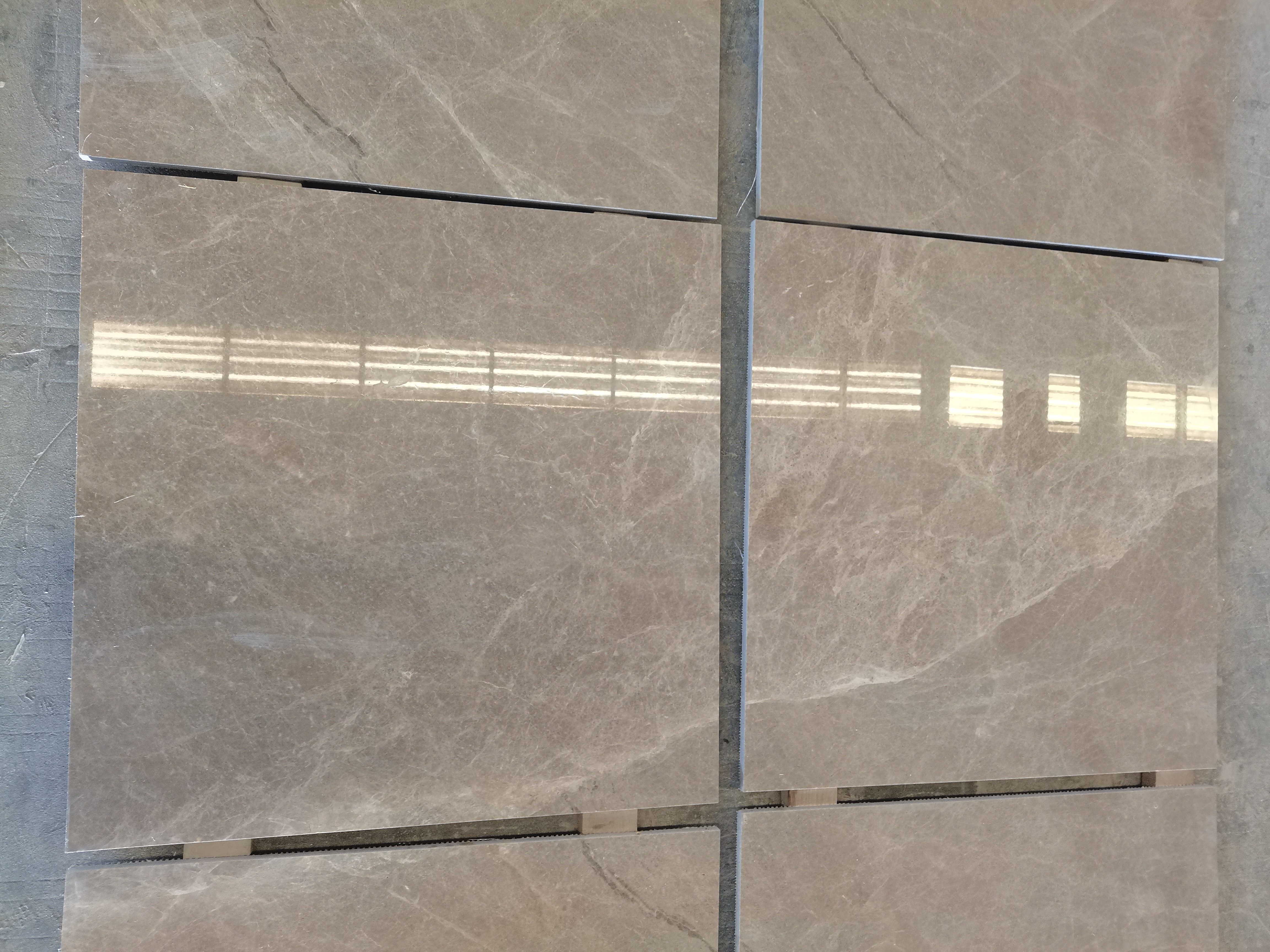 Polished marble flooring big slab for modern villa interior