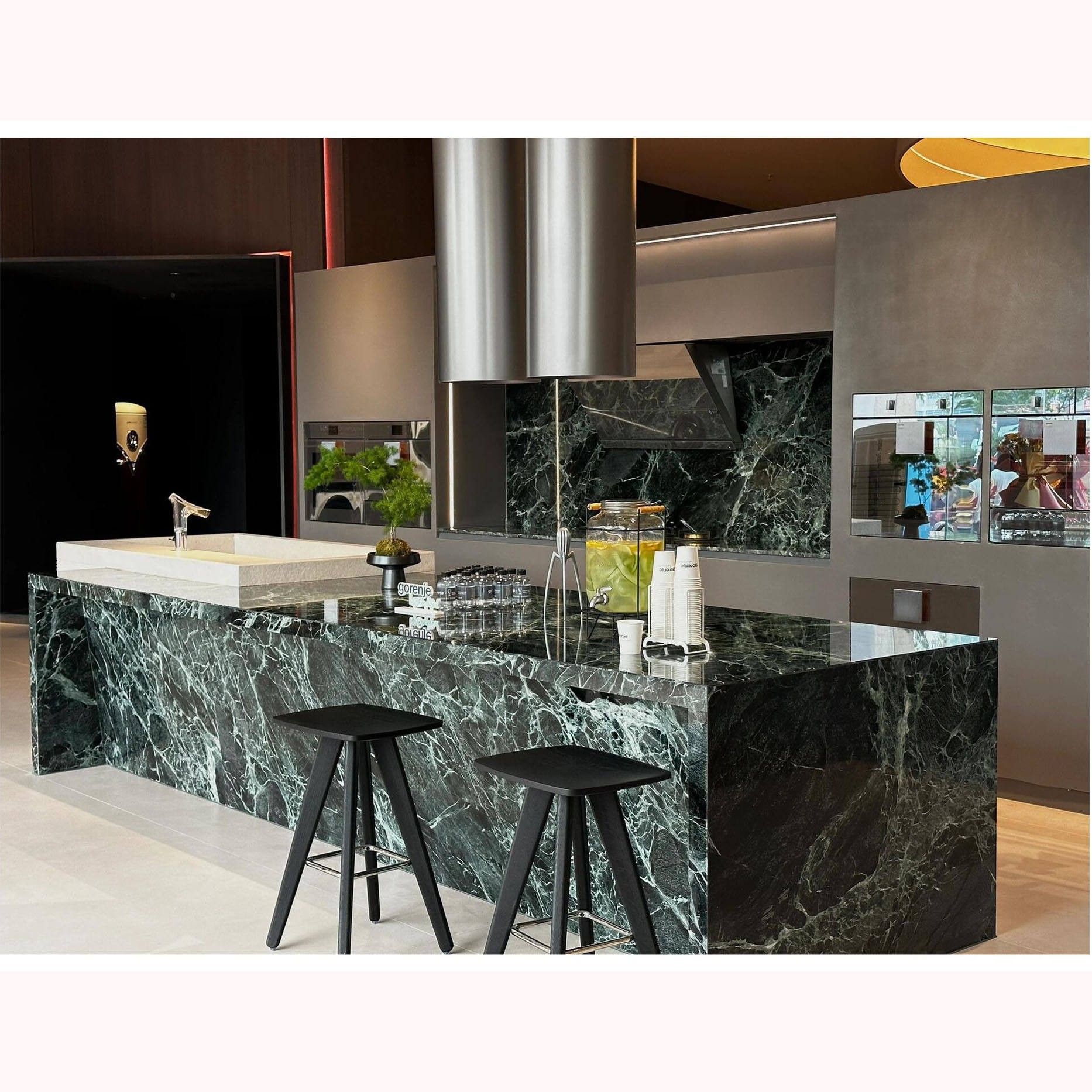 Dark green natural marble kitchen island for luxury villa kitchen