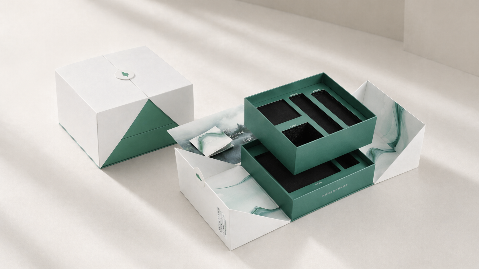 3 luxury_packaging_box_for_skincare_products.png