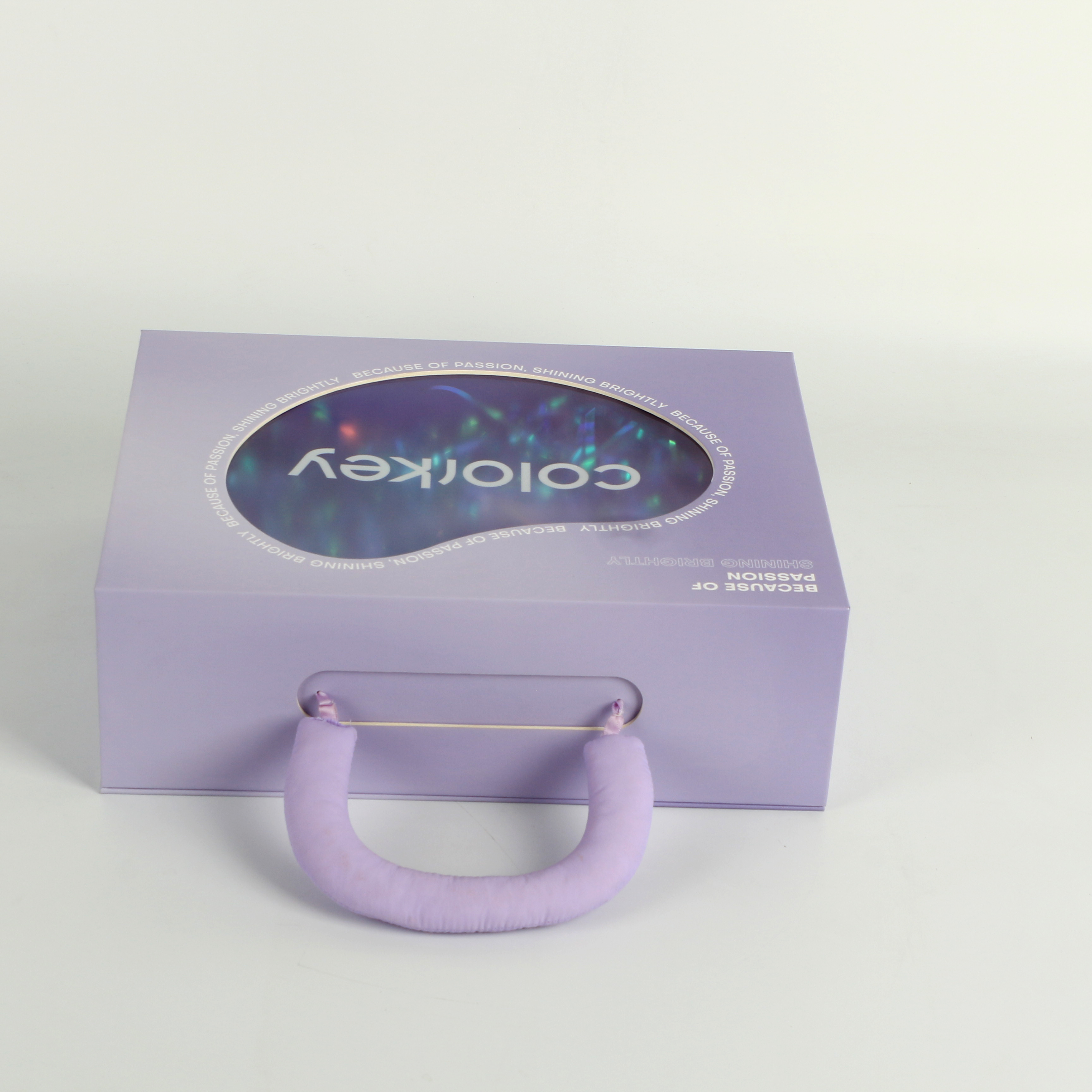 How to Design Eye-Catching Custom Boxes for Your Products