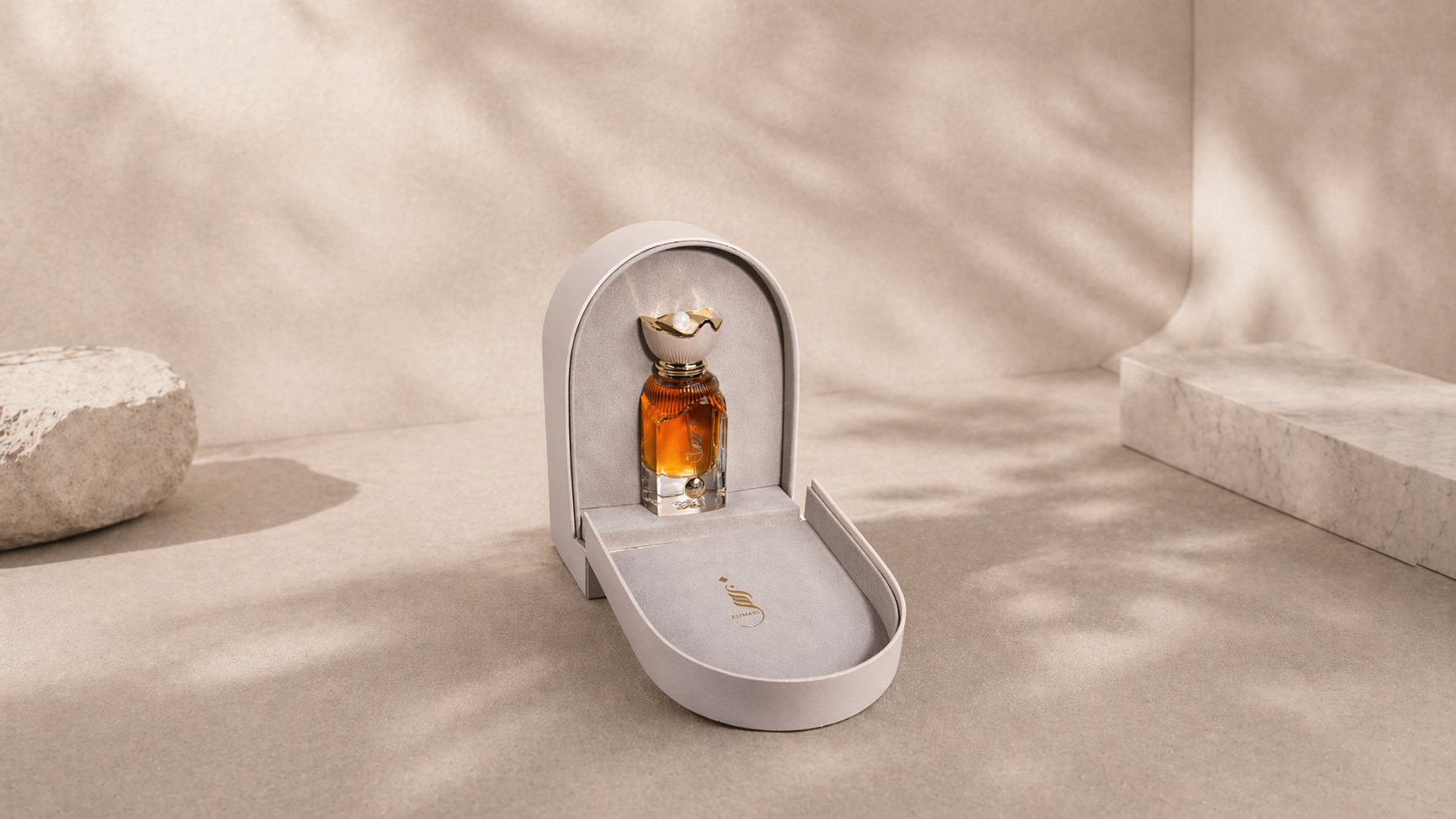 2 perfume_premium_packaging_box.png