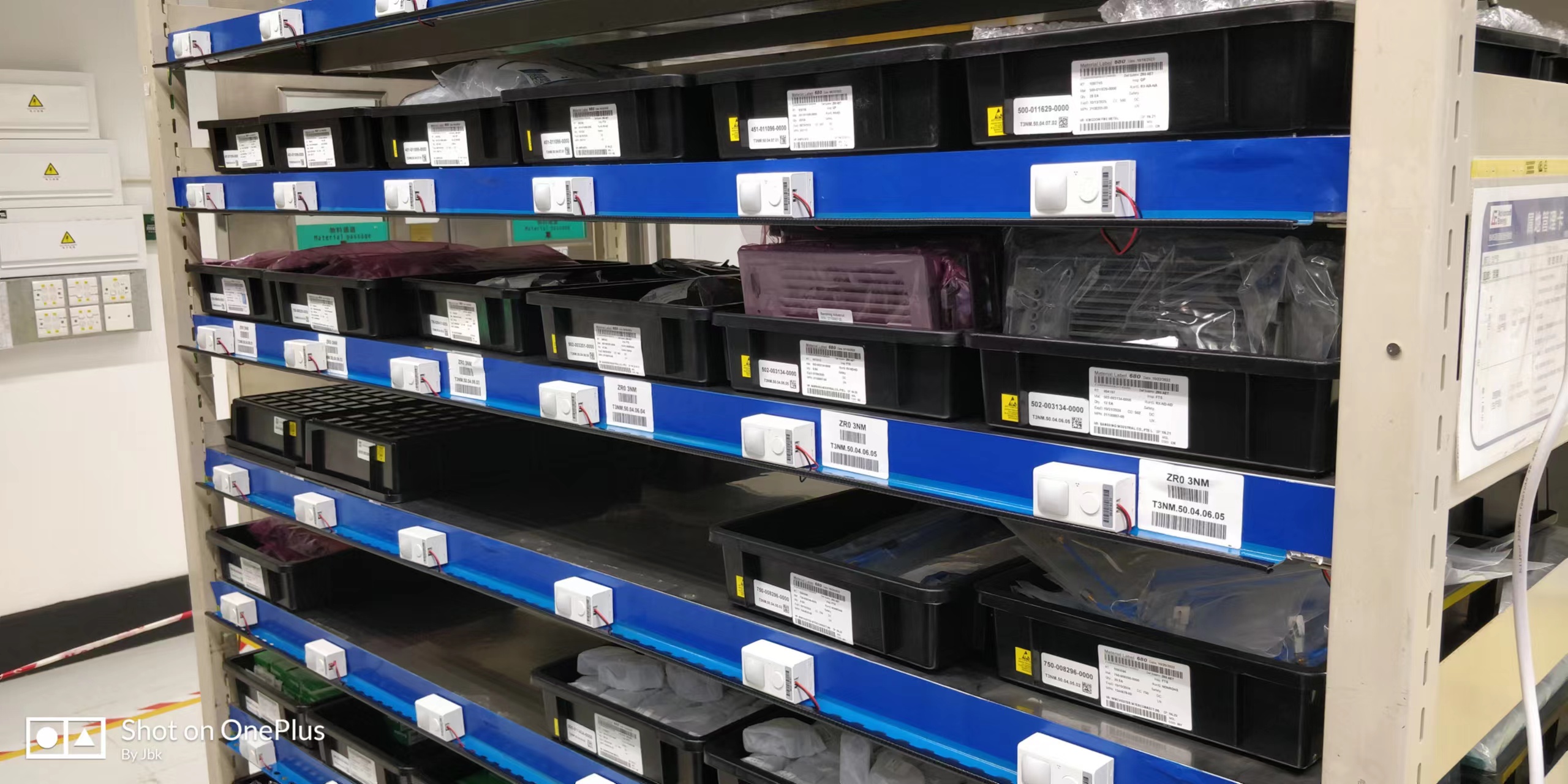 First-Generation Pick-to-Light System: Enhancing Warehouse Efficiency through Smart Technology
