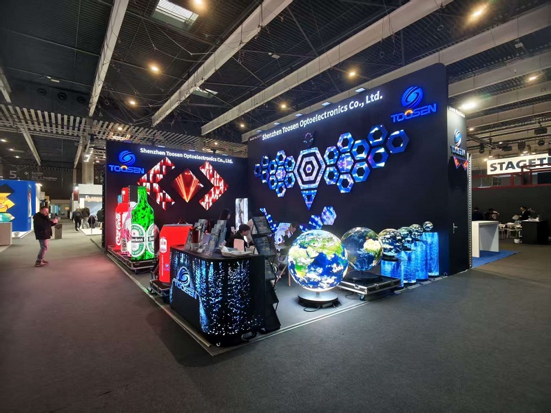 Why LED Walls Flicker: Power Supply, Signal Integrity, and Cabling Issues Explained
