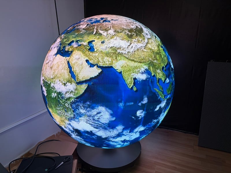 Top Applications for a 1-Meter Outdoor Spherical LED Display