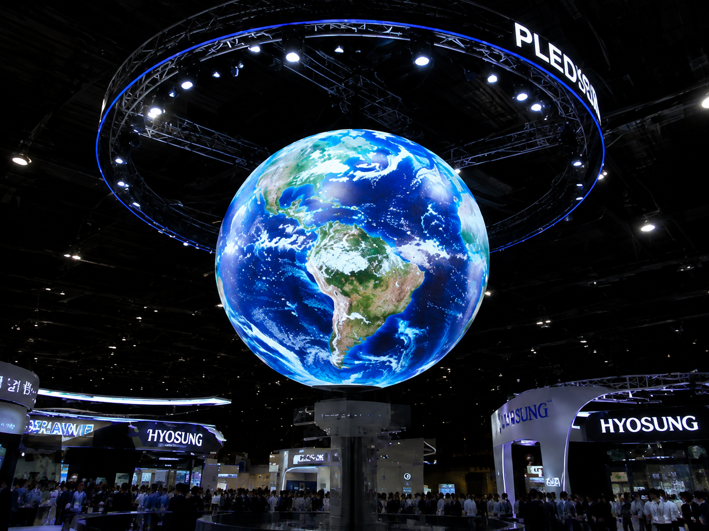 LED Sphere Display for Trade Shows: Creating 360° Immersive Exhibition Experiences