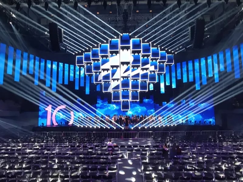 Projector vs LED Wall for Stage Video: Which Is Better for Live Events?