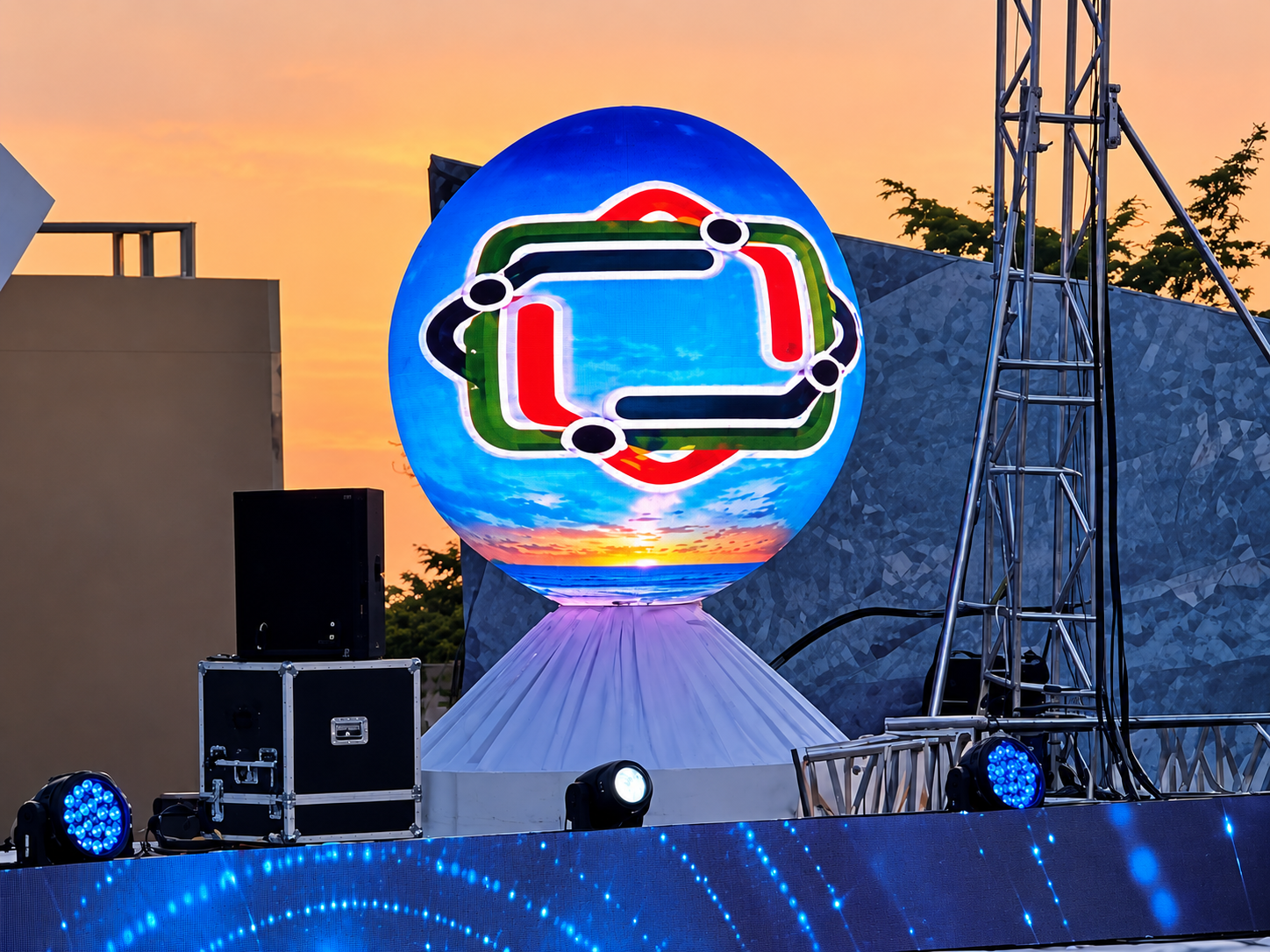Canada Outdoor P5Sphere LED Screen Project