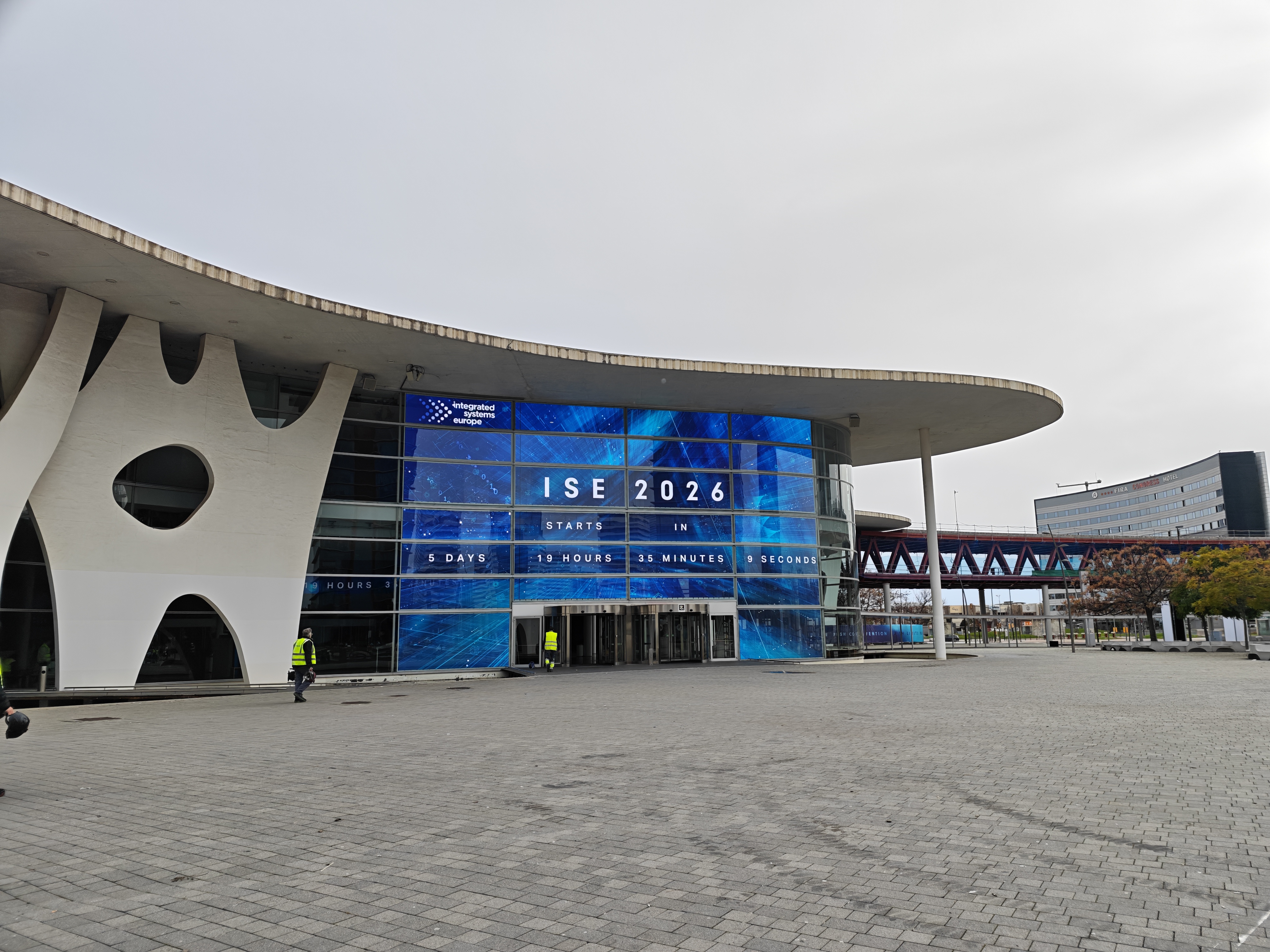 Toosen Showcases Innovative Creative LED Displays at ISE