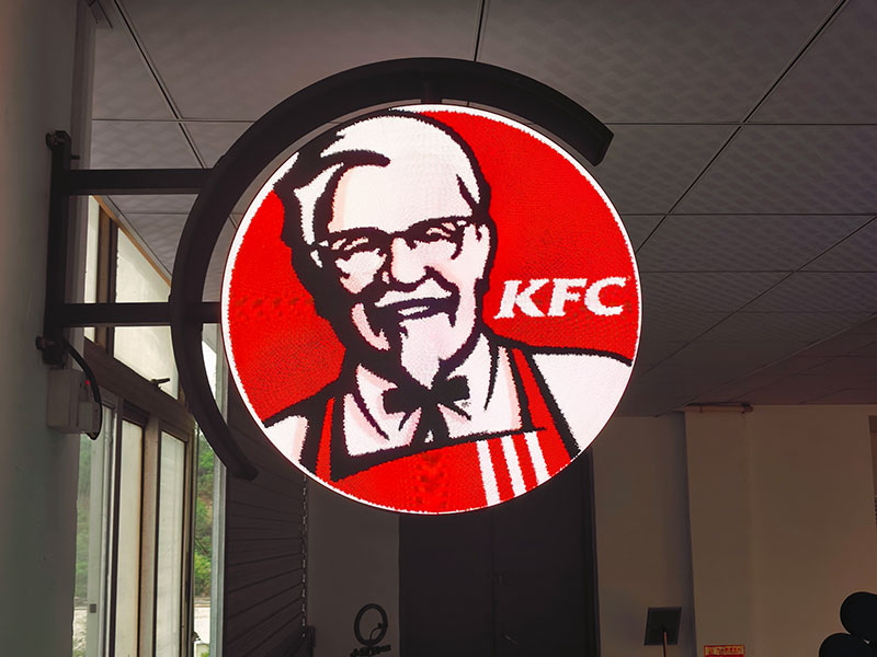 Round Disc LED Displays: Merging Circular Design with Dynamic Visuals