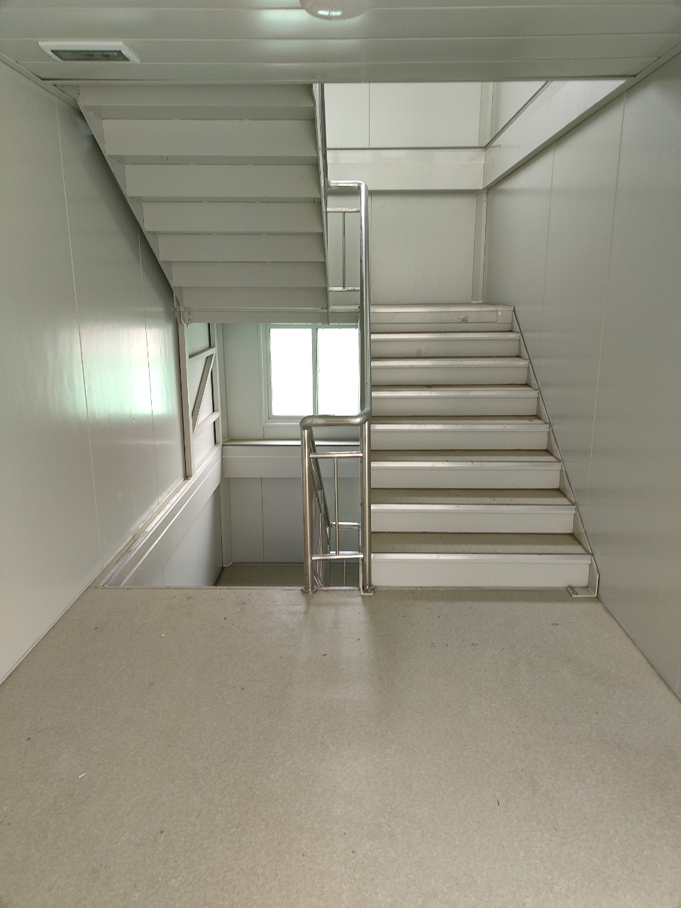 What Are the Latest Trends in Prefab Classroom Designs?