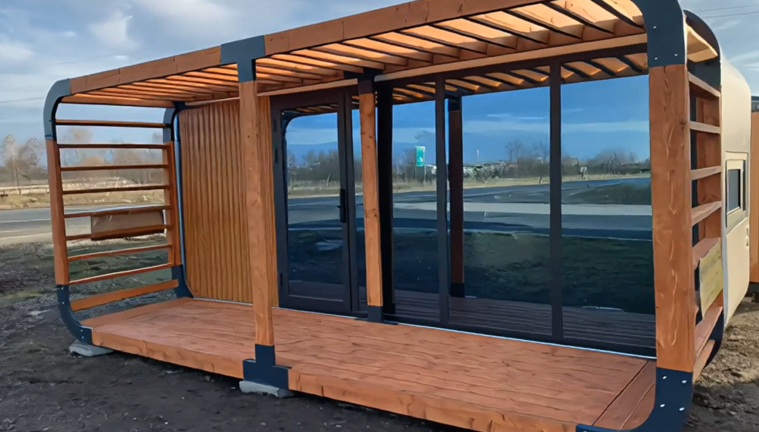 apple cabin with terrace