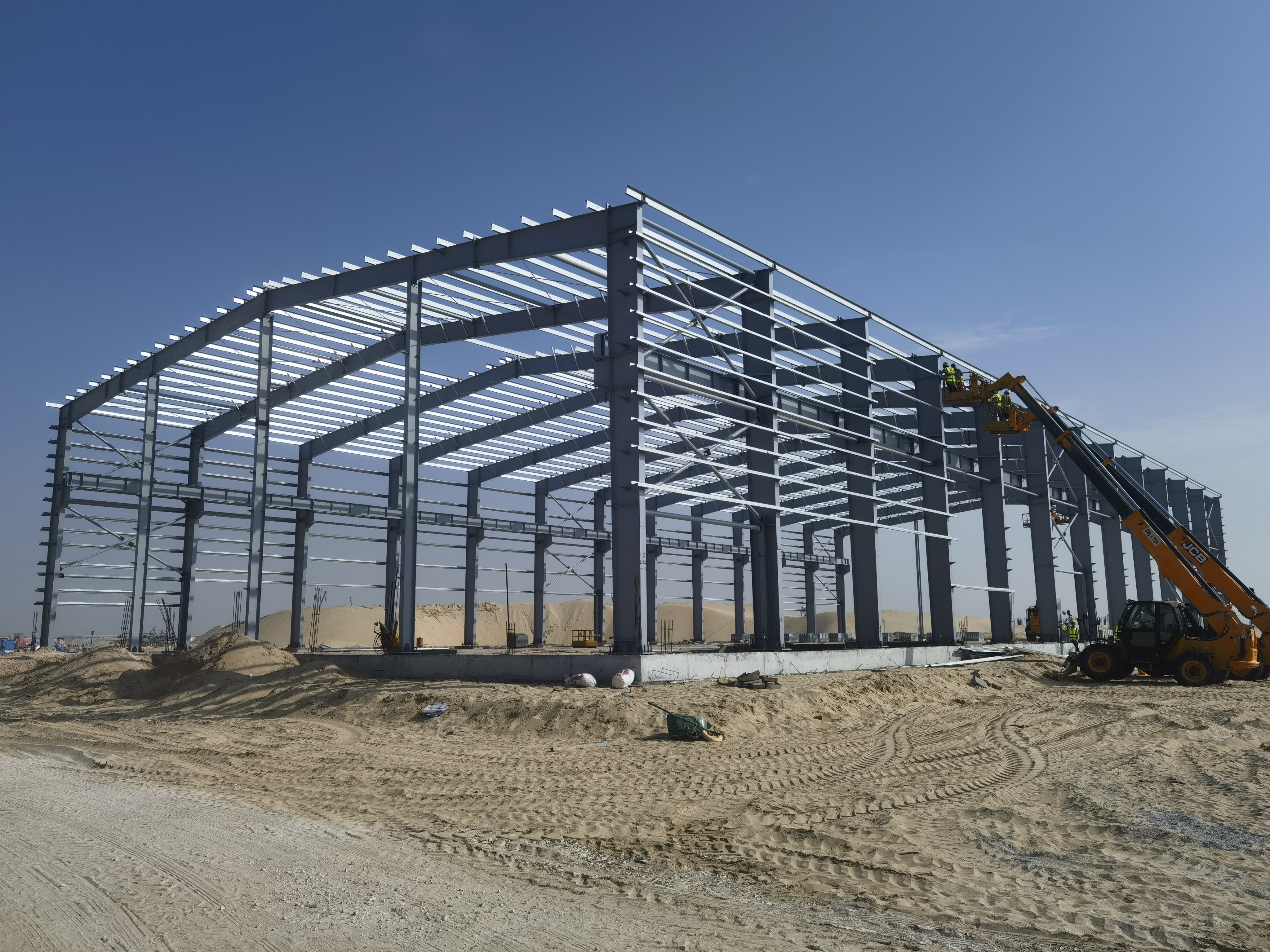 How to Maximize Space and Efficiency with Steel Structure Warehouses?