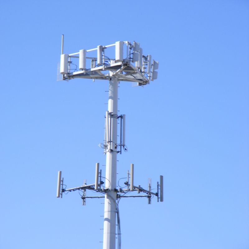 Wie wählen Sie zwischen einer dreieckigen und einer quadratischen Basis für Ihren Gittermast?