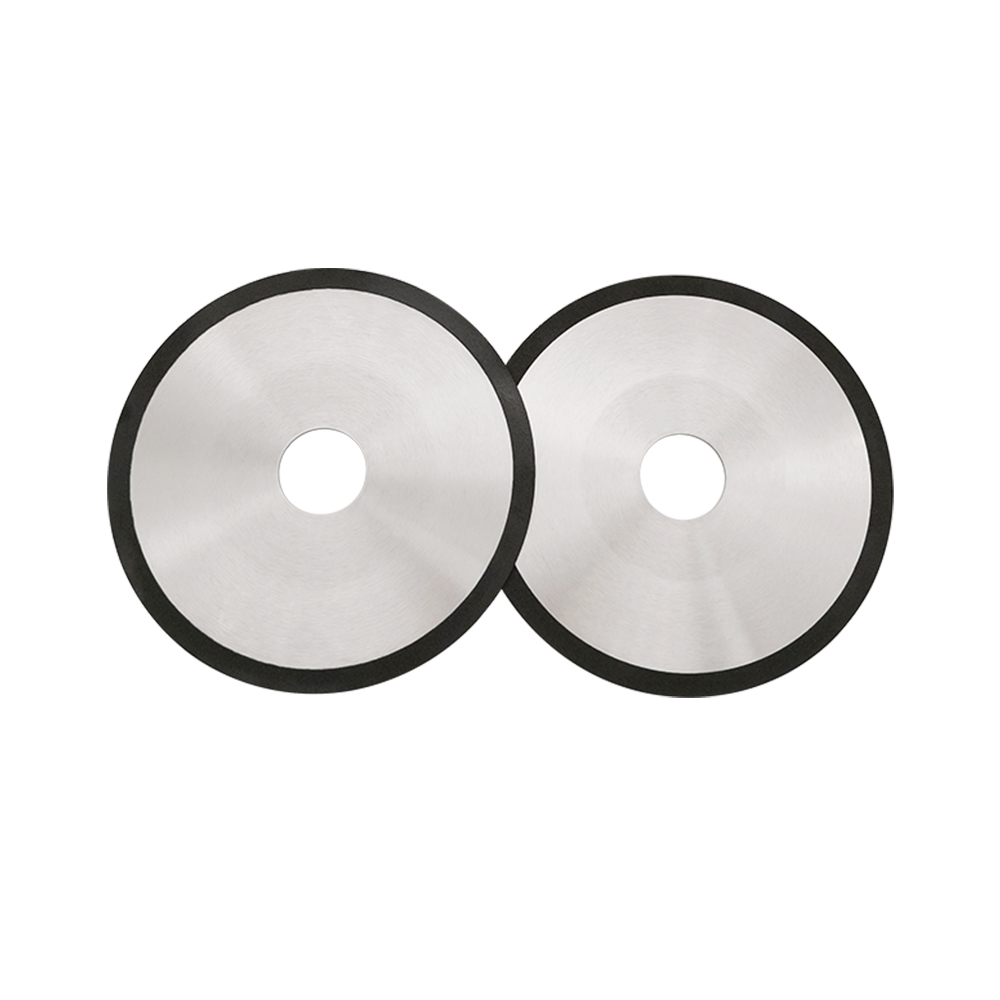 Hladké a přesné řezy s řezným kotoučem CBN.