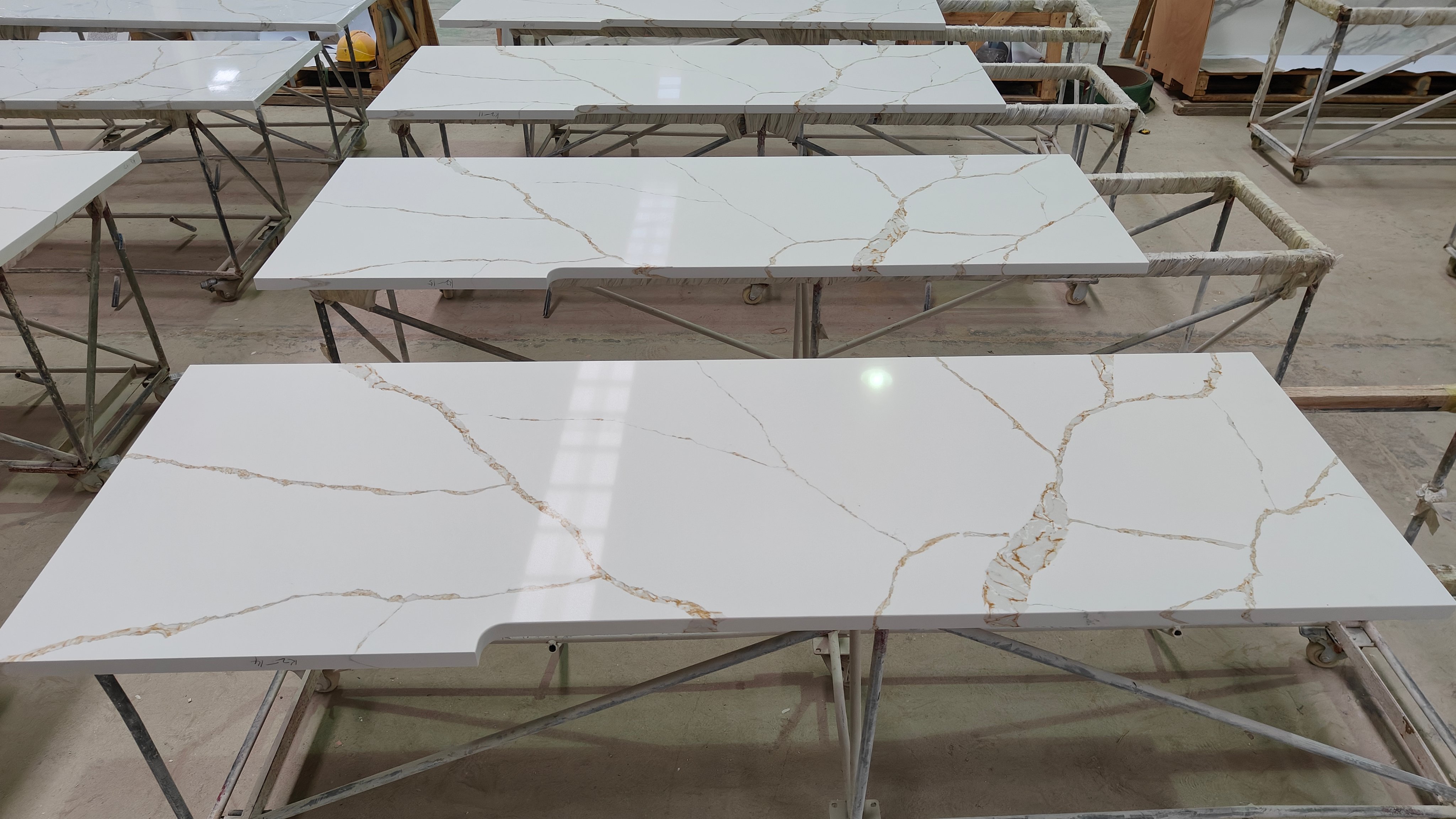 Decoding Cultured Marble's Versatility in 2025