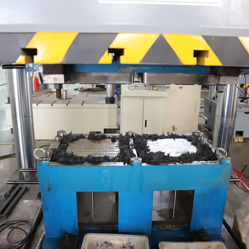 Meet Your Production Demands with Our SMC Molding Press Machinery
