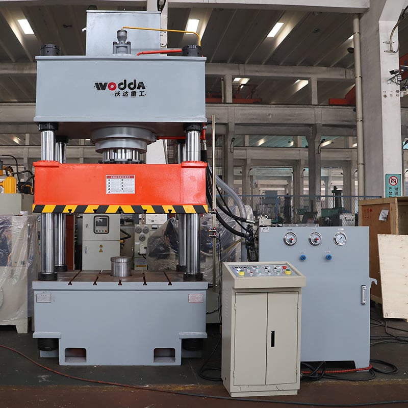 Why the 4 column hydraulic press is a powerhouse