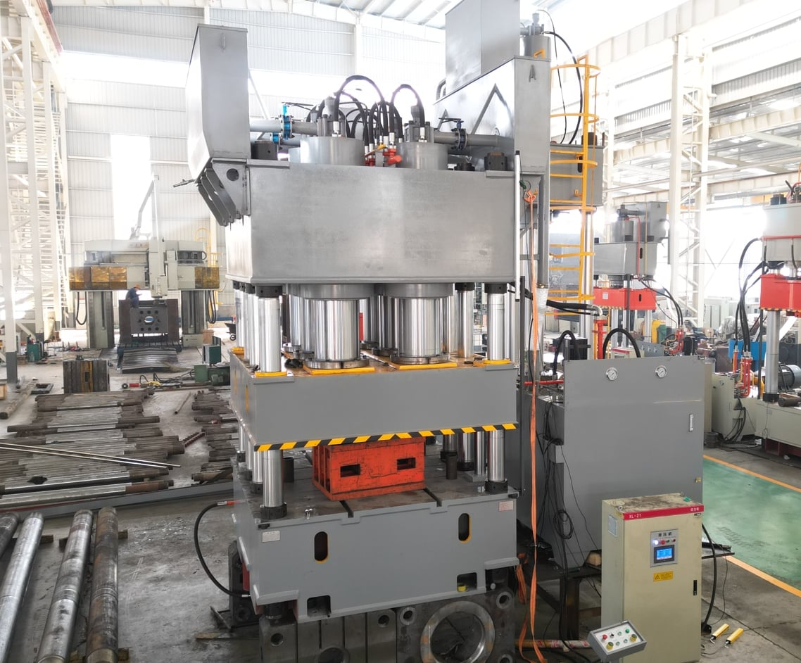 Innovative Uses for a 2500 Ton Hydraulic Press Machine