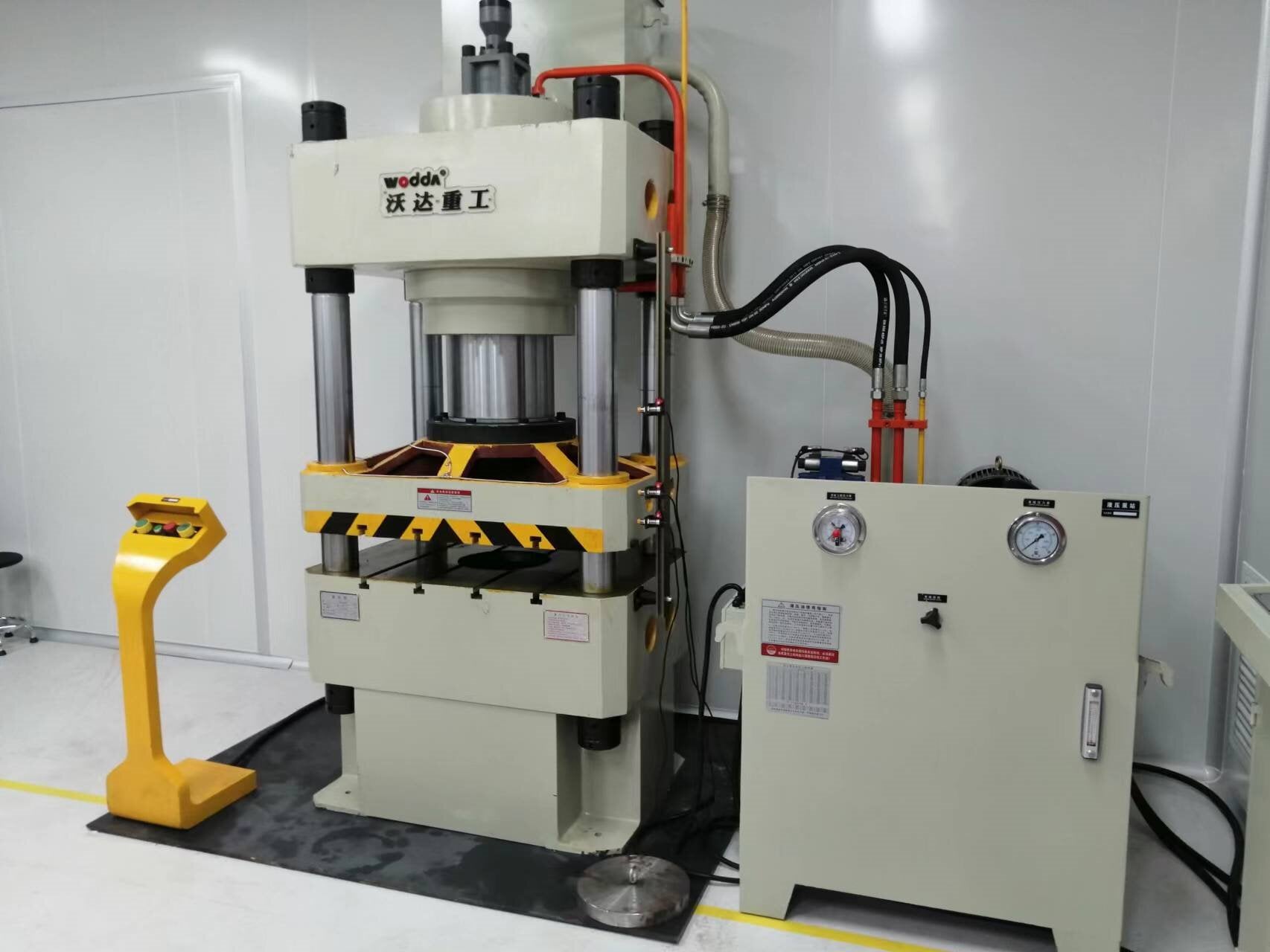 Maximizing Output with Hydraulic Power Press - the Ultimate Manufacturing Companion