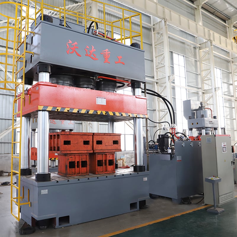 The Power and Precision of a 1000 Ton Hydraulic Press Machine