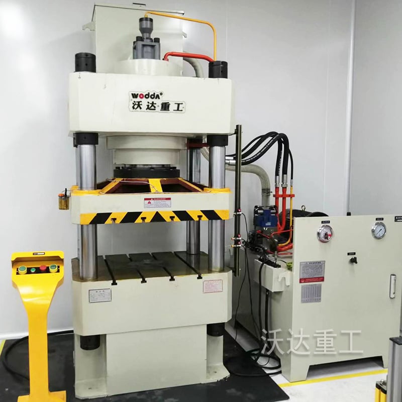 The Built-to-Last 120 Ton Hydraulic Press